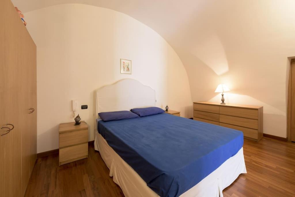Traditional Apartment In Old City Bari Buitenkant foto