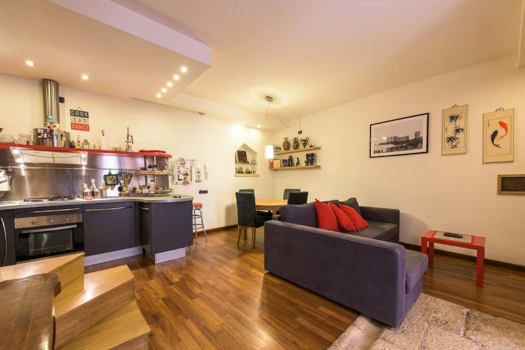 Traditional Apartment In Old City Bari Buitenkant foto