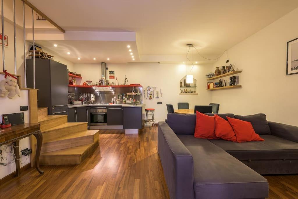 Traditional Apartment In Old City Bari Buitenkant foto